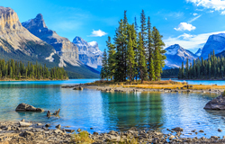 Cheap flights to Canada