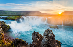 Cheap flights to Iceland
